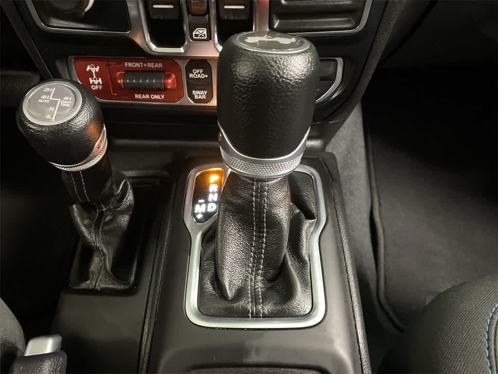 Thumbnail: 2024 Jeep Wrangler - 27