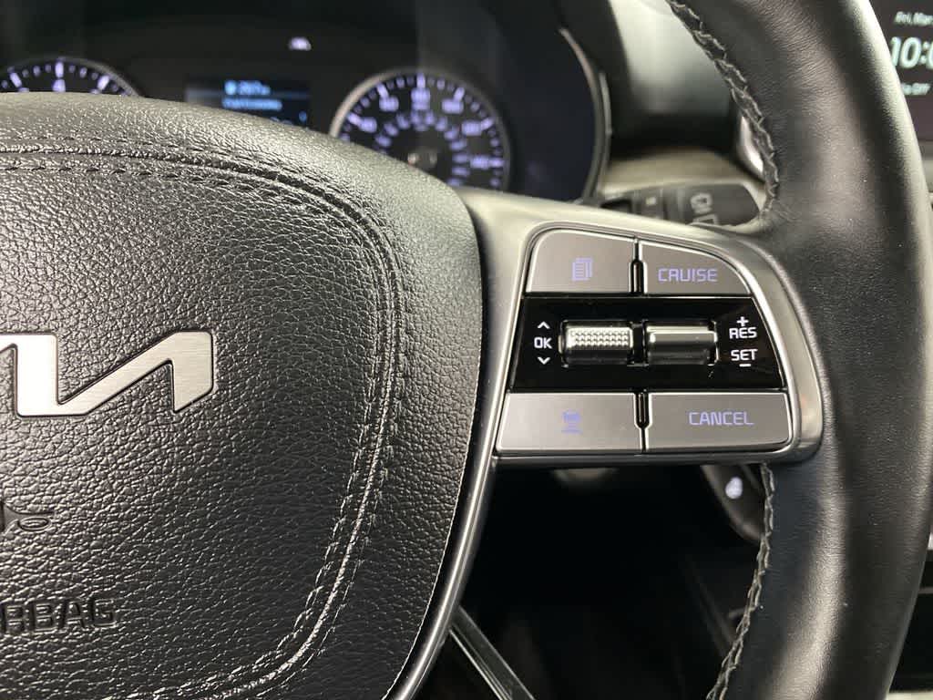 Thumbnail: 2022 Kia Telluride - 21