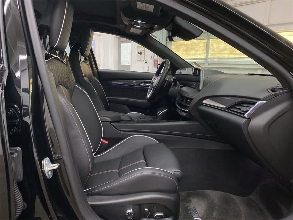 Thumbnail: 2025 Cadillac CT5 - 20