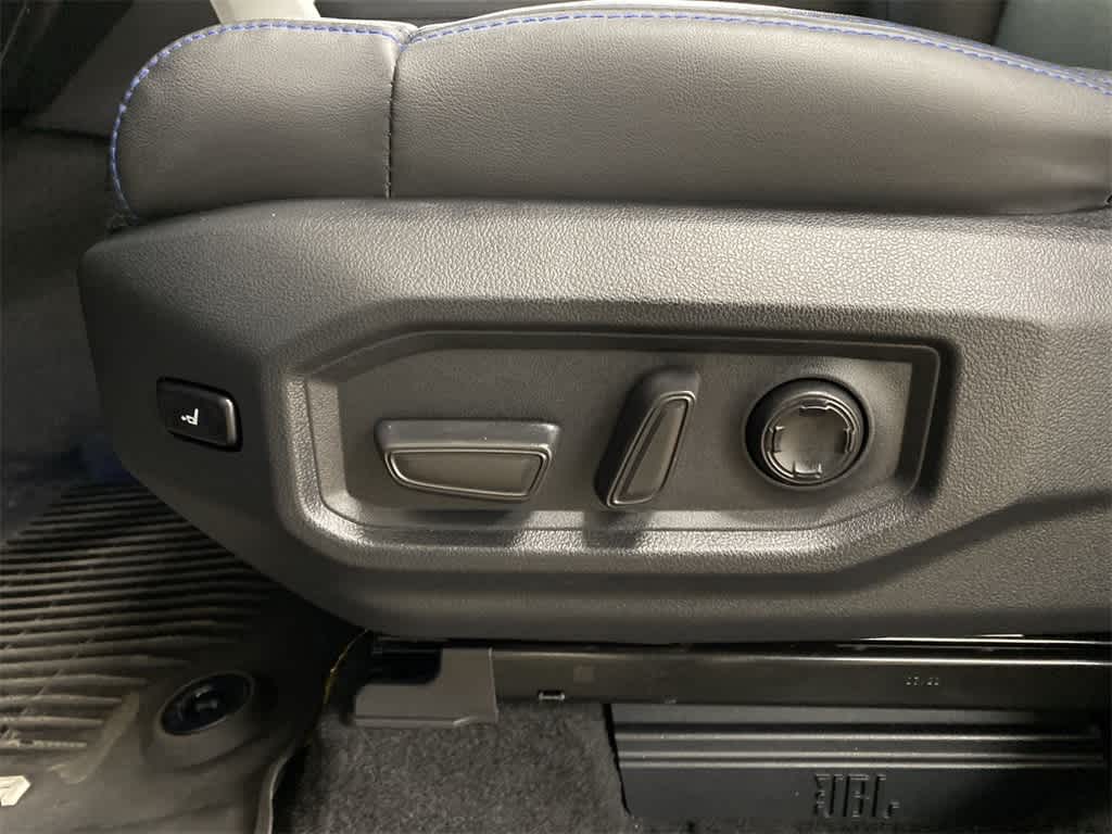 Thumbnail: 2024 Toyota Tundra - 14