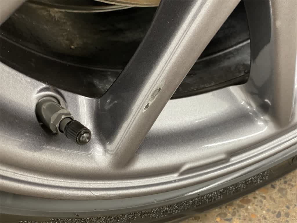 Thumbnail: 2018 Tesla Model 3 - 29