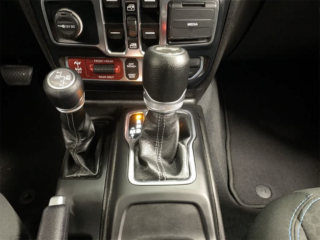 Thumbnail: 2024 Jeep Wrangler - 27