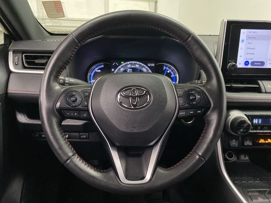 Thumbnail: 2023 Toyota RAV4 - 21