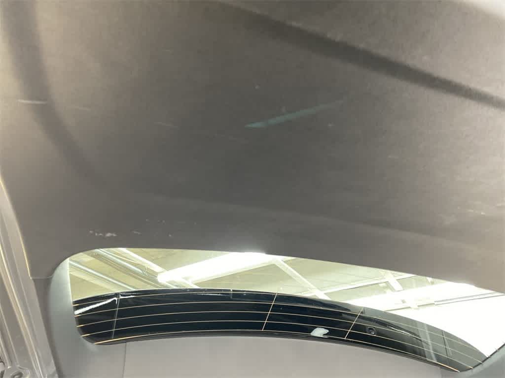 Thumbnail: 2025 GMC Acadia - 32