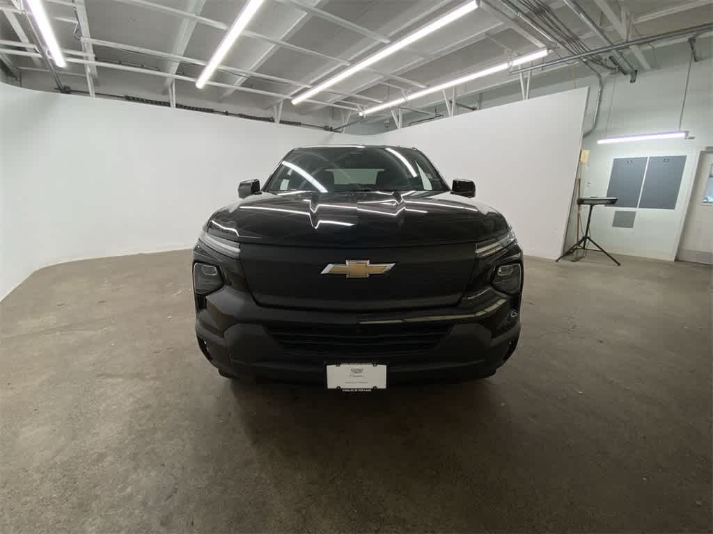 Thumbnail: 2024 Chevrolet Silverado EV - 9