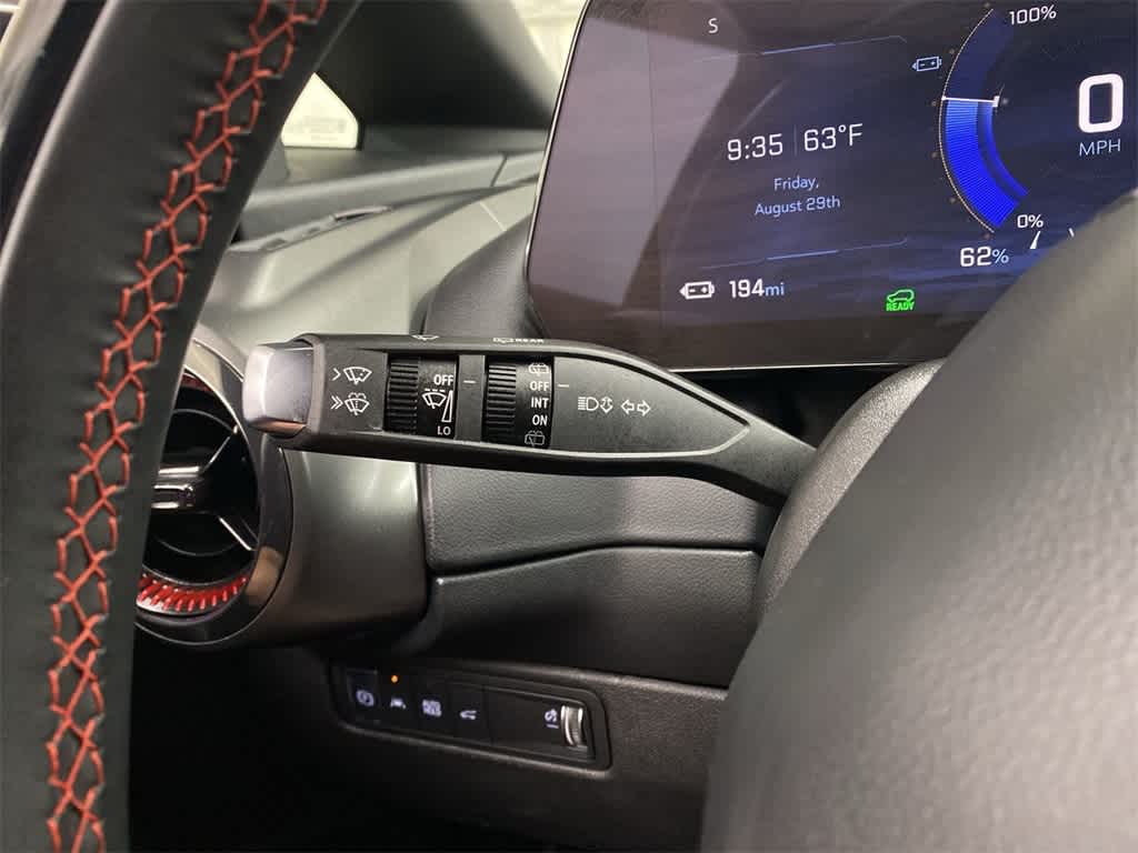 Thumbnail: 2024 Chevrolet Equinox - 24