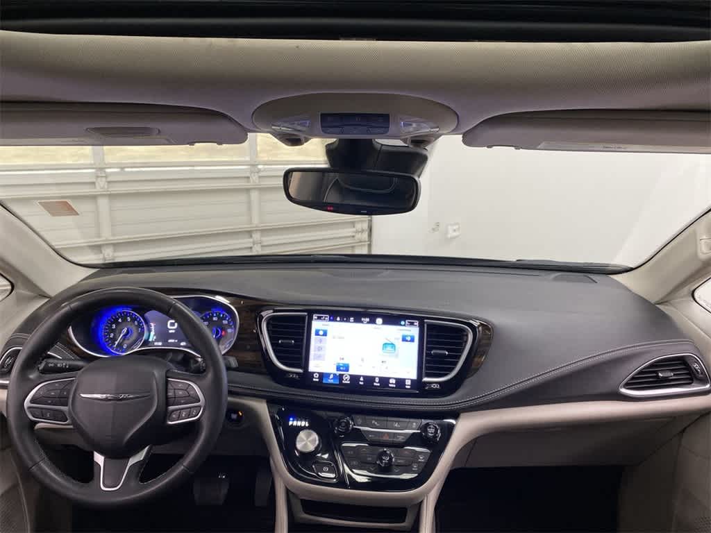 Thumbnail: 2023 Chrysler Pacifica - 13