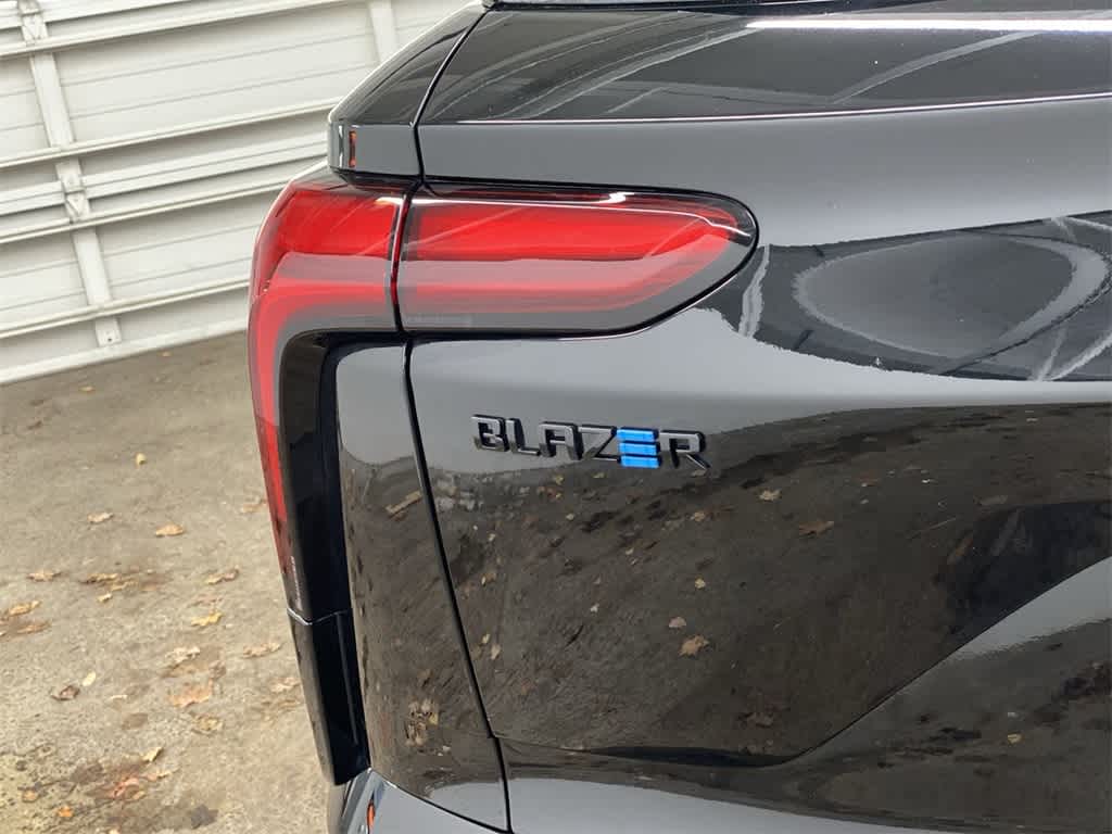 Thumbnail: 2024 Chevrolet Blazer EV - 10