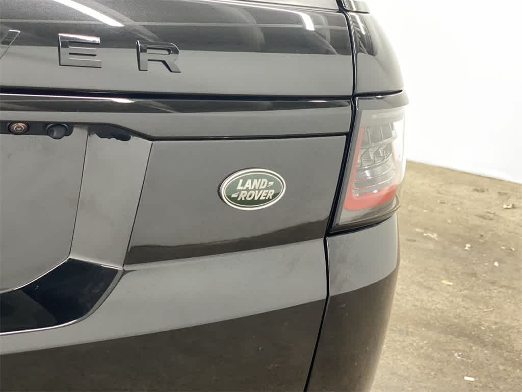 Thumbnail: 2022 Land Rover Range Rover Sport - 10