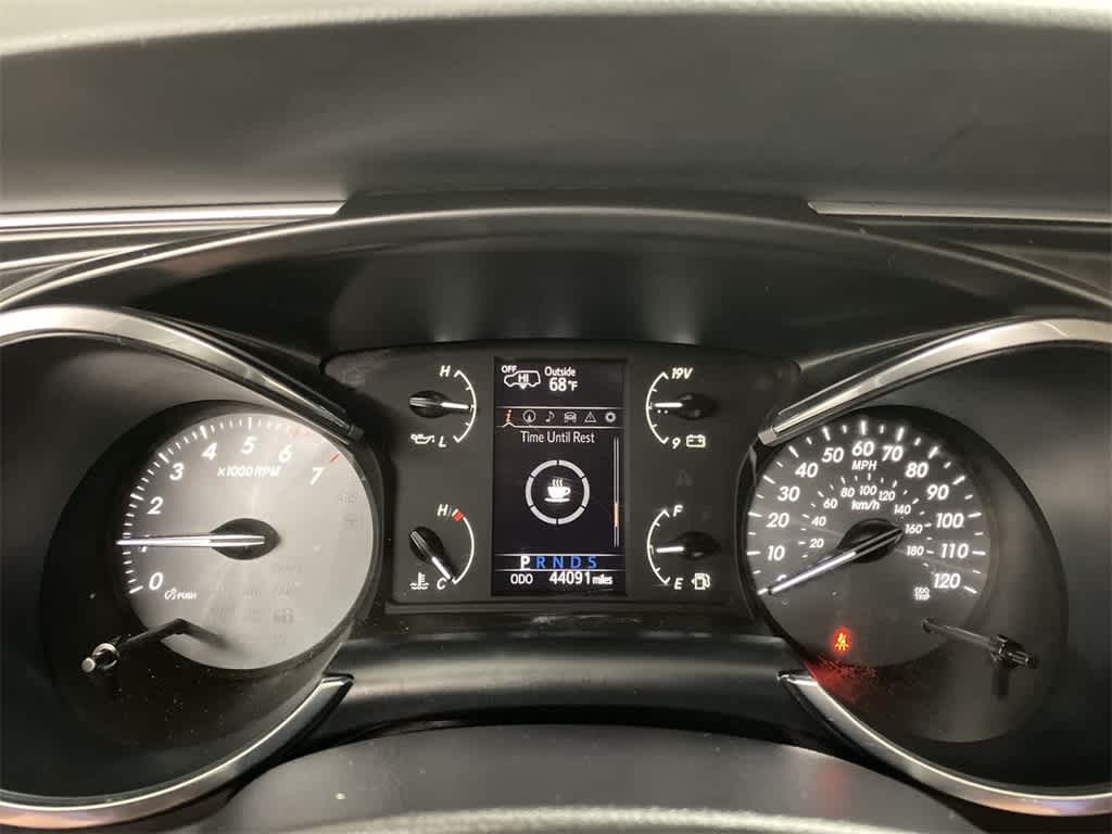Thumbnail: 2019 Toyota Sequoia - 29