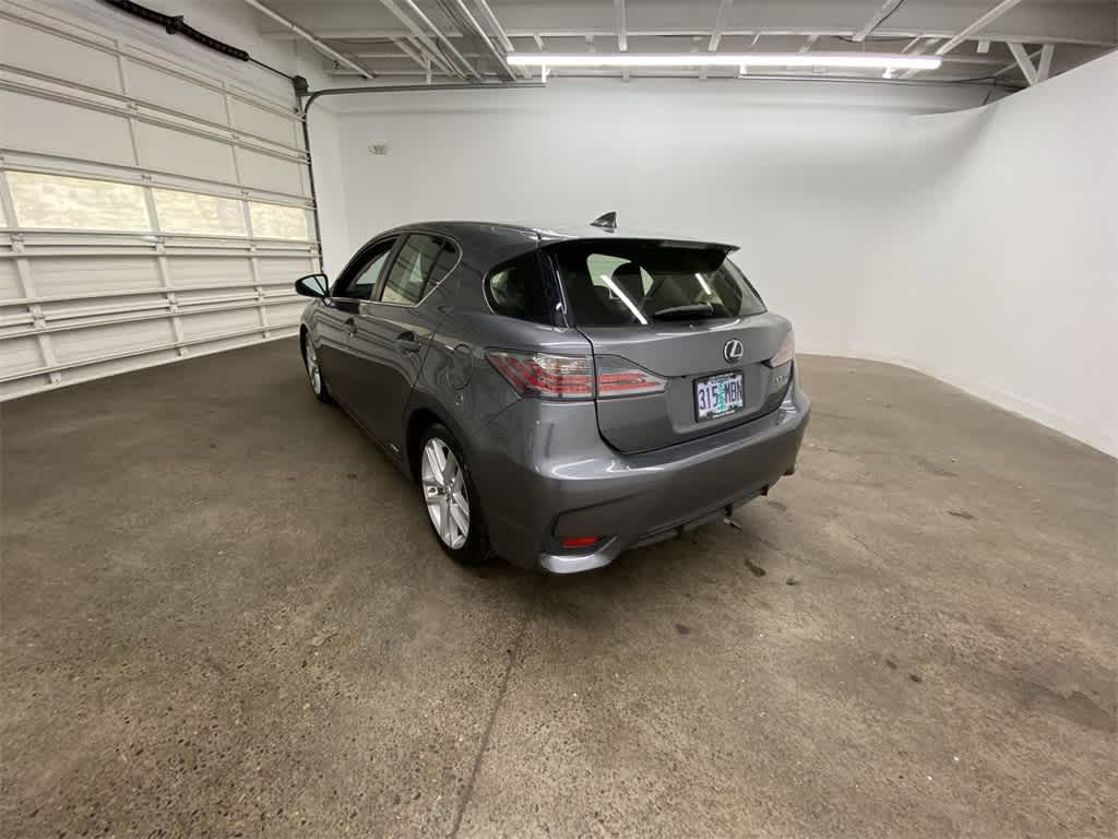 2015 Lexus CT 200h 4