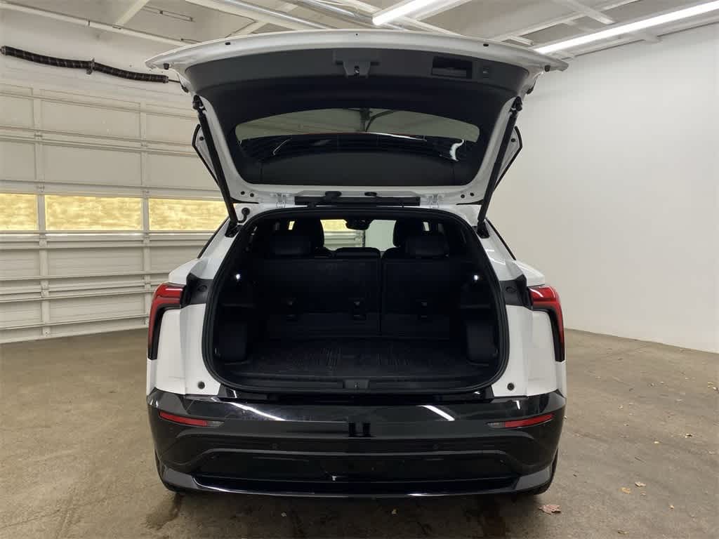 Thumbnail: 2024 Chevrolet Blazer EV - 29