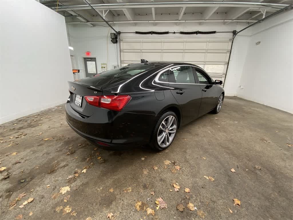 Thumbnail: 2023 Chevrolet Malibu - 6