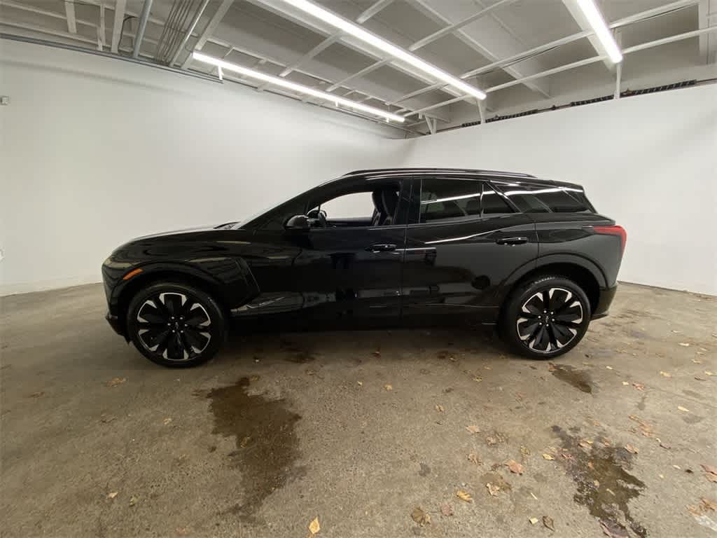 Thumbnail: 2024 Chevrolet Blazer EV - 3