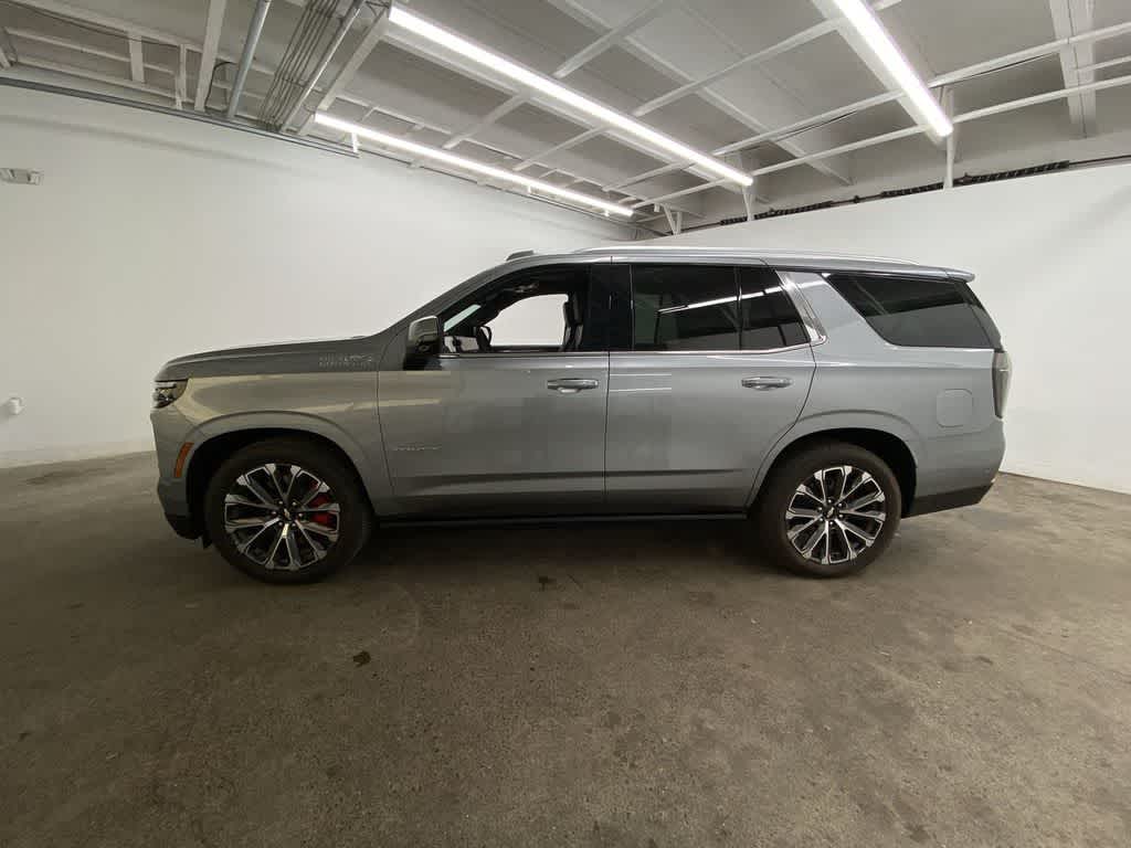 Thumbnail: 2025 Chevrolet Tahoe - 3