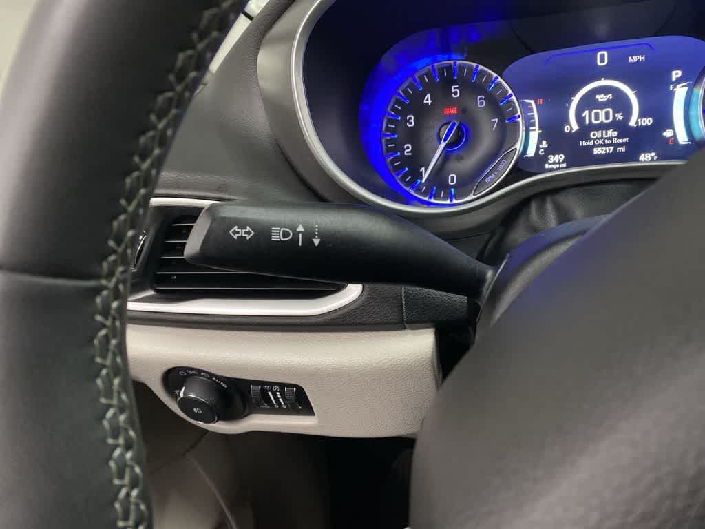 Thumbnail: 2024 Chrysler Pacifica - 23