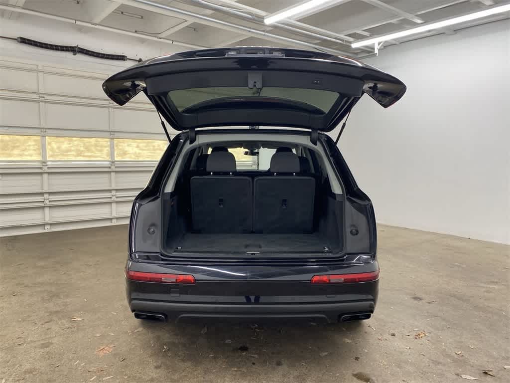 Thumbnail: 2017 Audi Q7 - 28