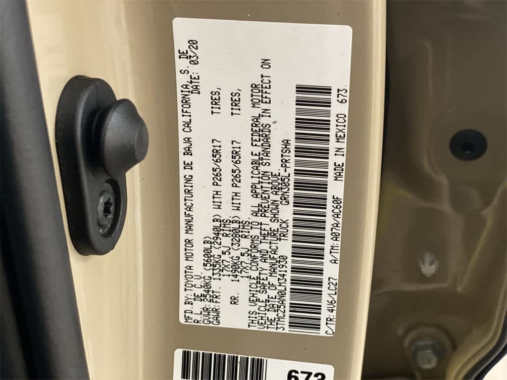 Thumbnail: 2020 Toyota Tacoma - 29