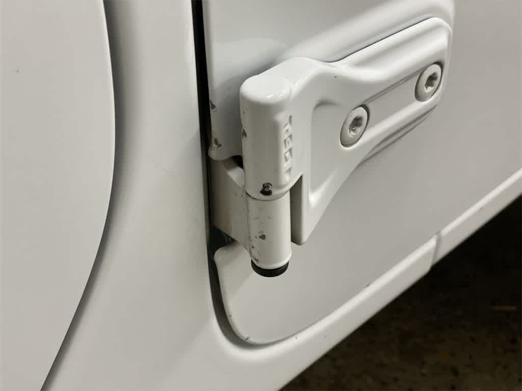 Thumbnail: 2024 Jeep Wrangler - 33