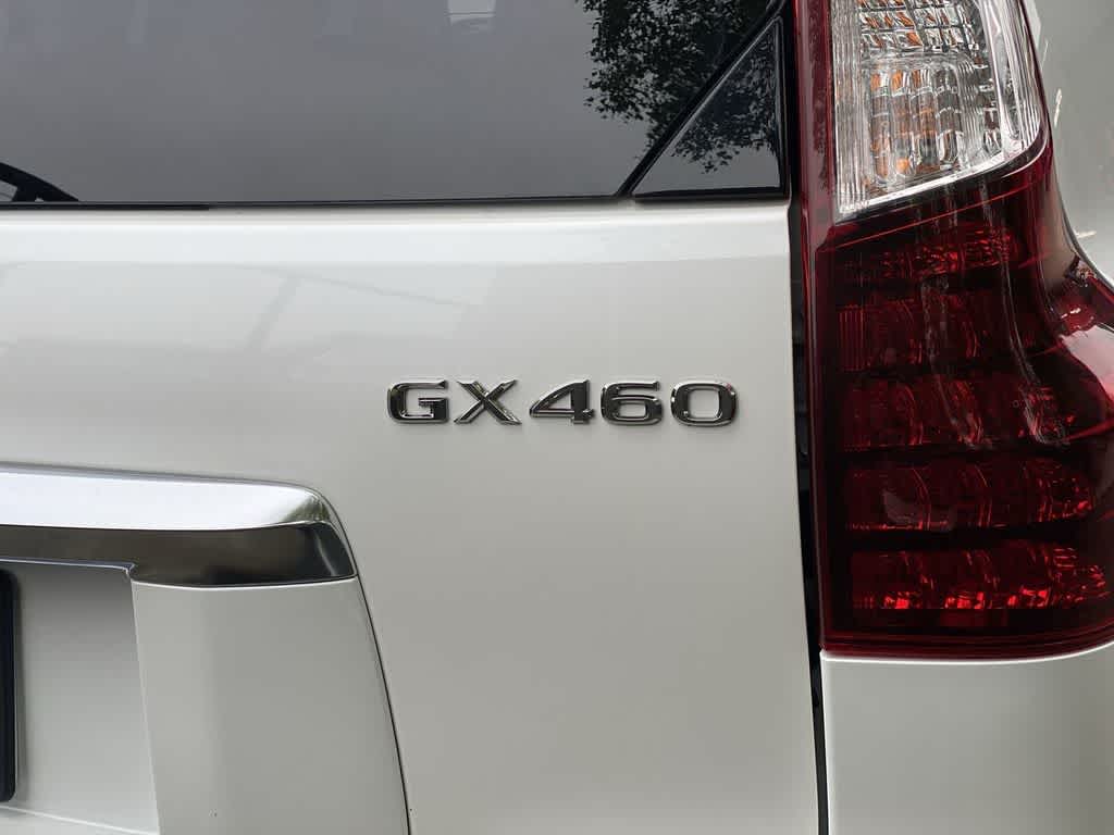 Thumbnail: 2020 Lexus GX - 10