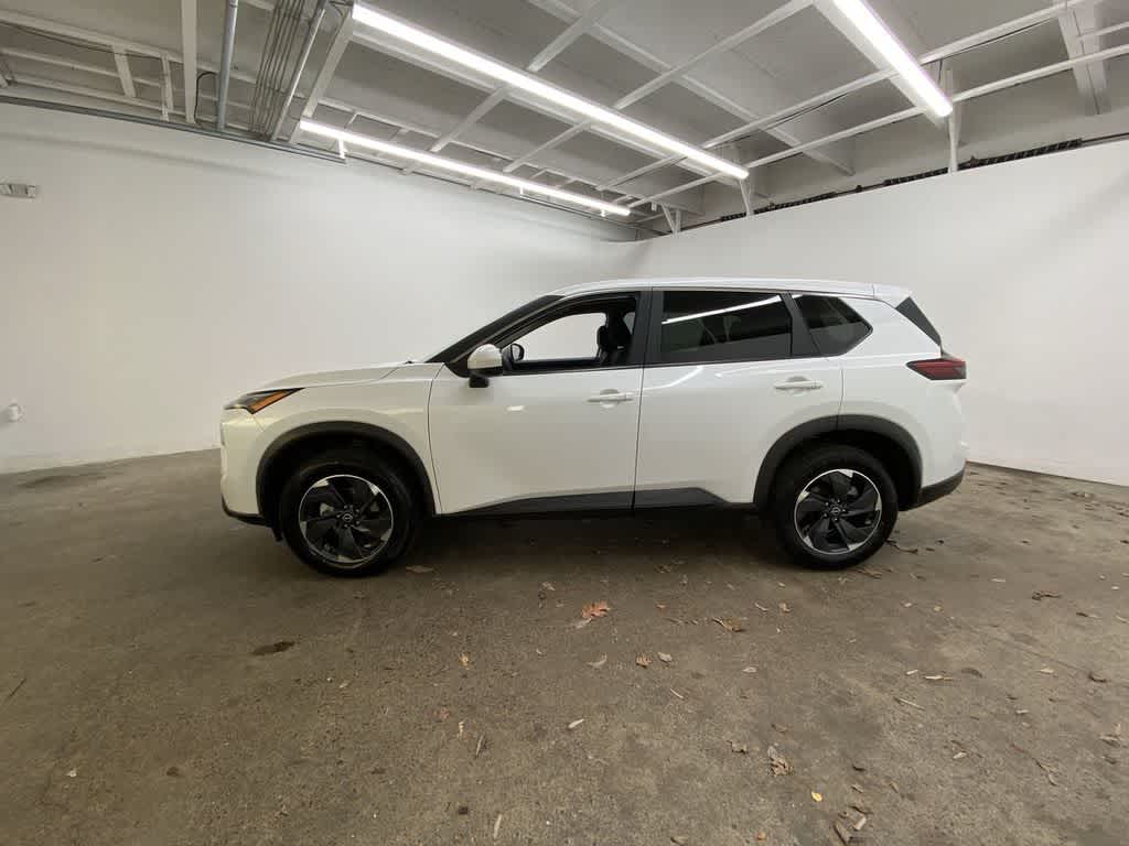Thumbnail: 2024 Nissan Rogue - 3