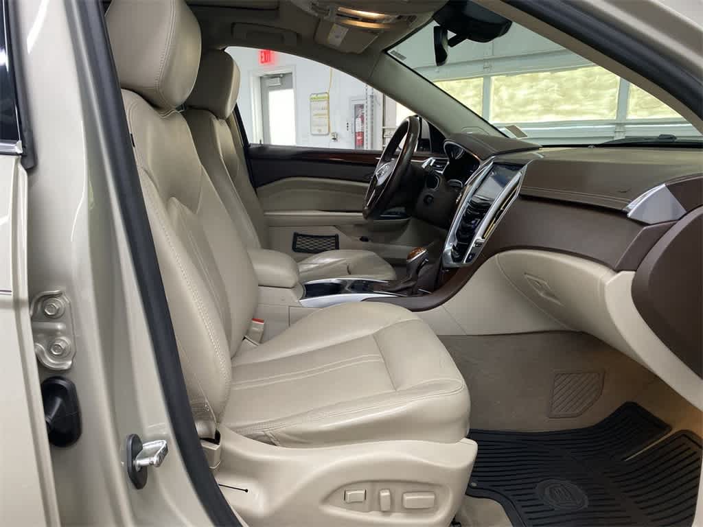 Thumbnail: 2014 Cadillac SRX - 20