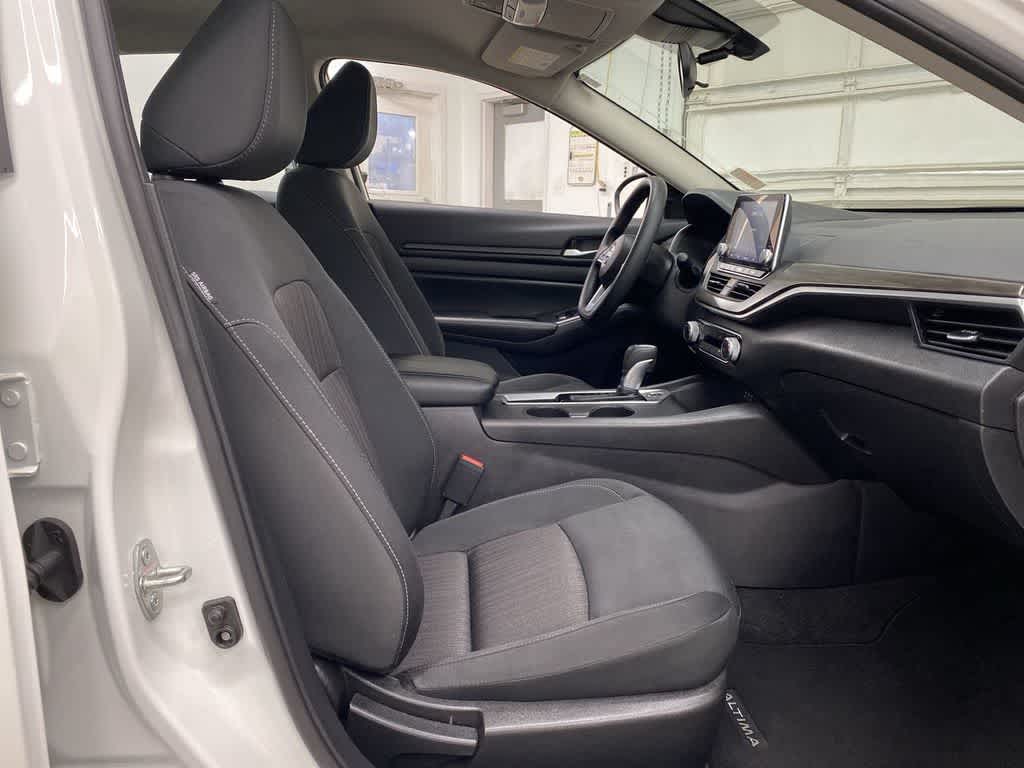 Thumbnail: 2025 Nissan Altima - 18