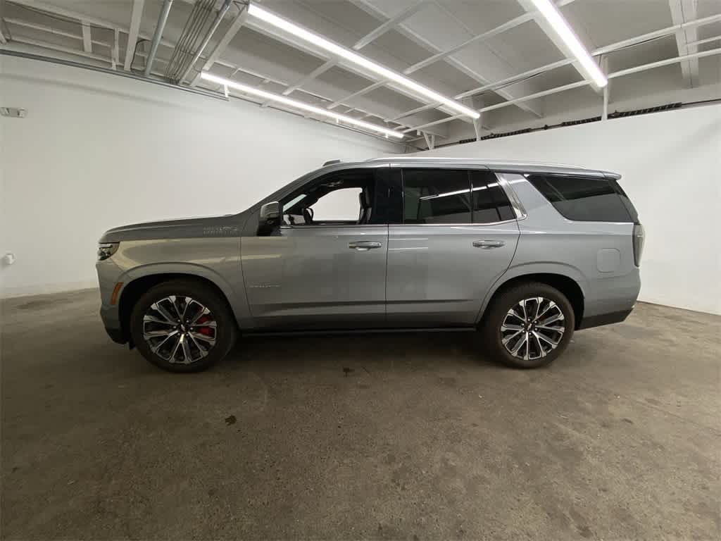 Thumbnail: 2025 Chevrolet Tahoe - 3