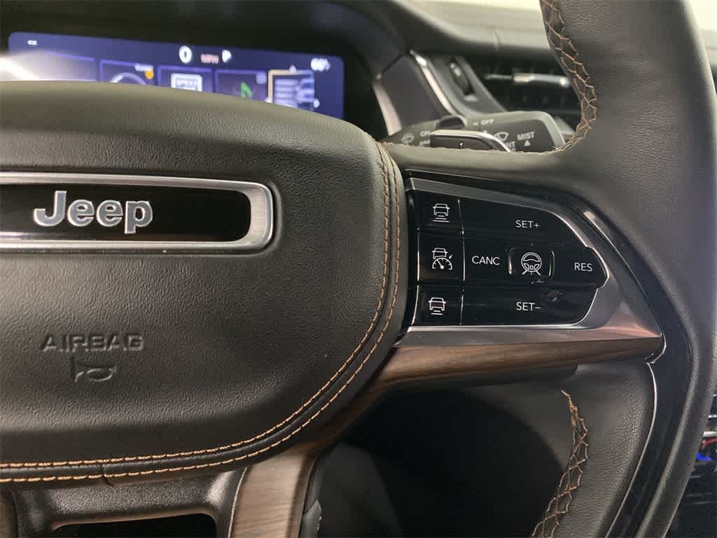 Thumbnail: 2023 Jeep Grand Cherokee - 22