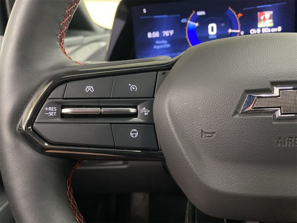 Thumbnail: 2024 Chevrolet Equinox - 22