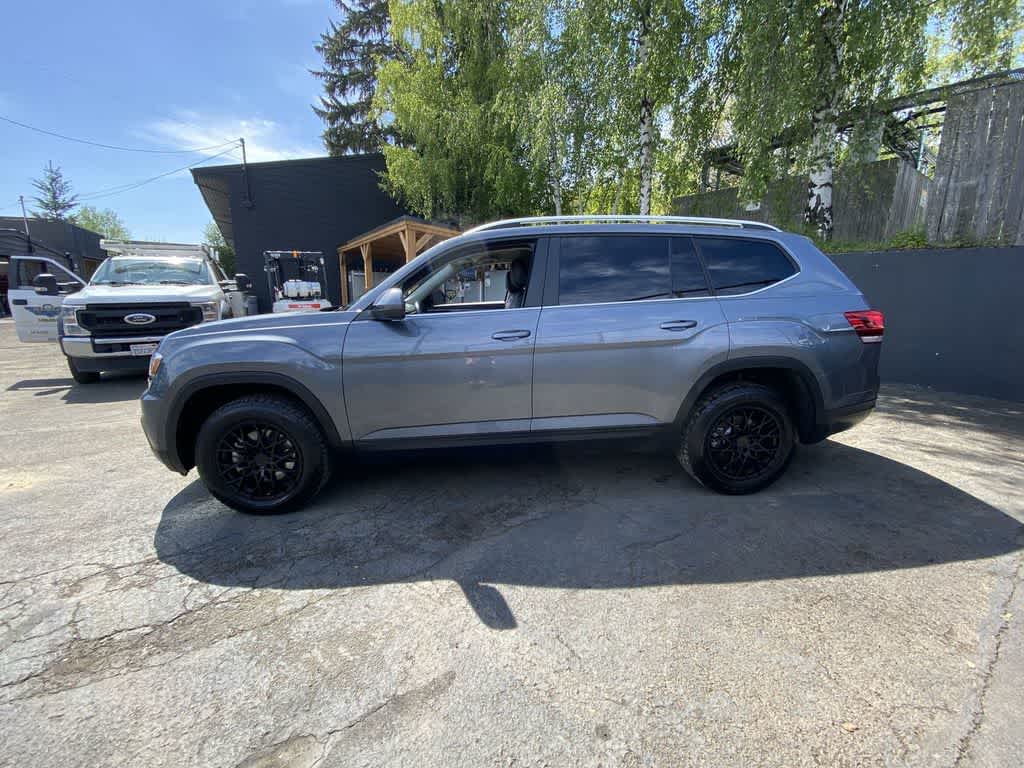 Thumbnail: 2019 Volkswagen Atlas - 3