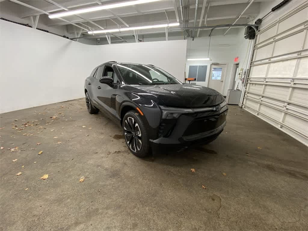Thumbnail: 2024 Chevrolet Blazer EV - 8