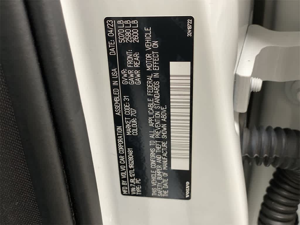 Thumbnail: 2024 Volvo S60 - 30