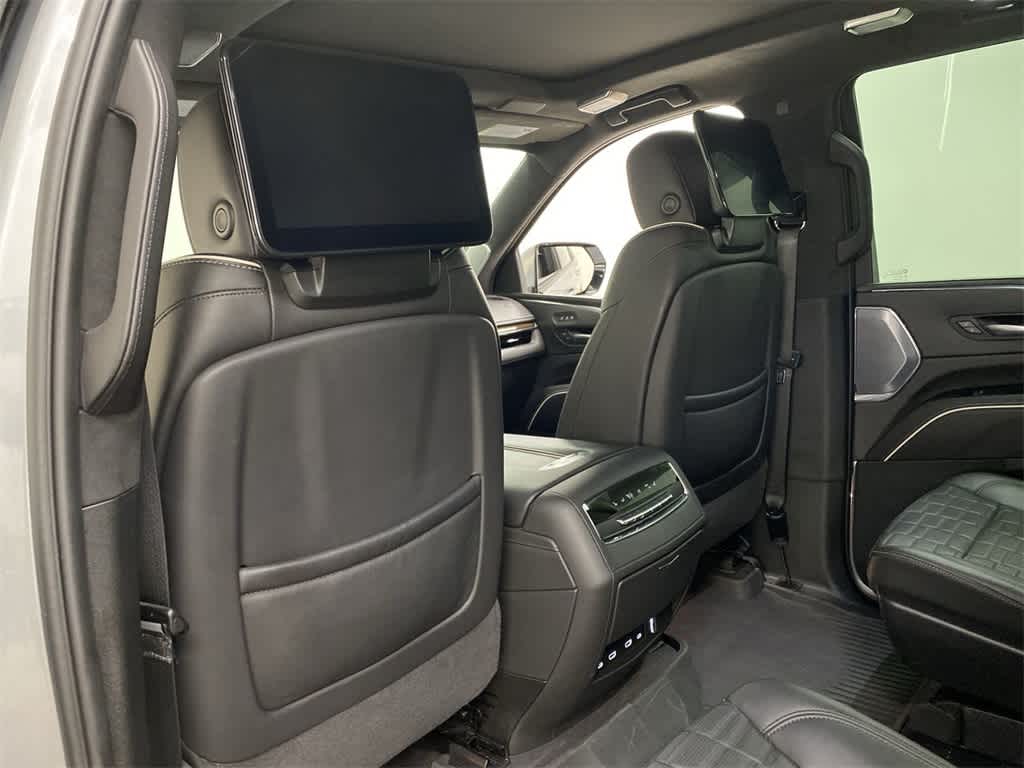 Thumbnail: 2024 Cadillac Escalade - 16