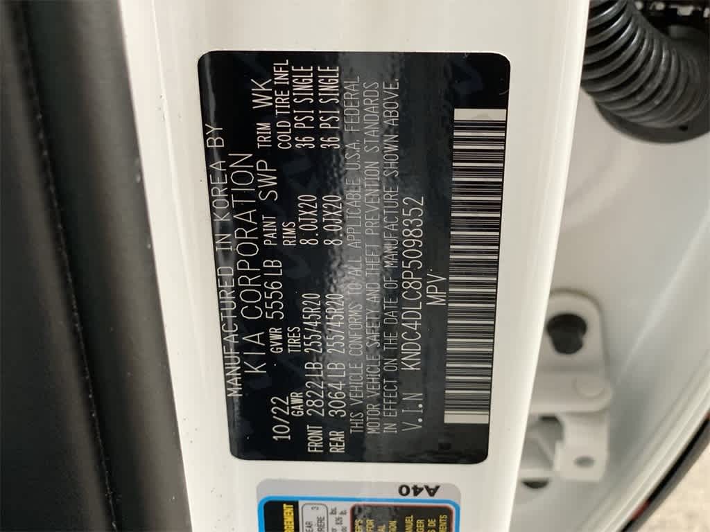 Thumbnail: 2023 Kia EV6 - 31