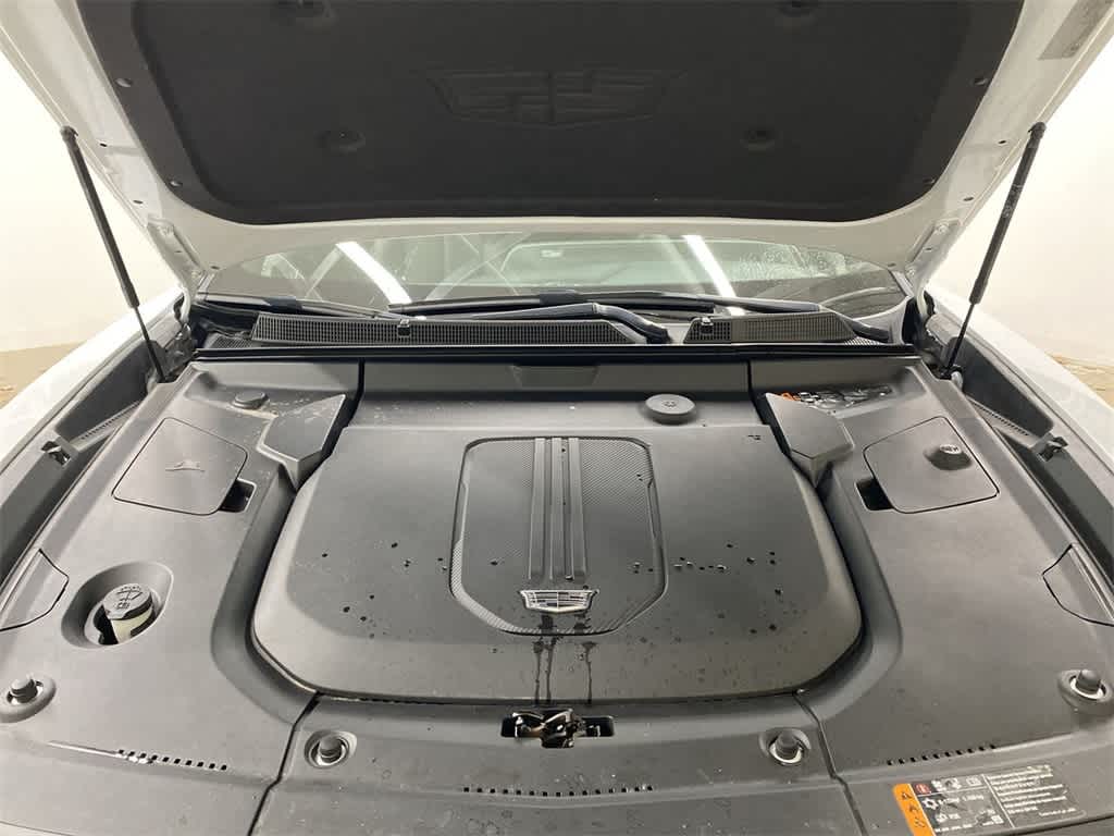 Thumbnail: 2024 Cadillac Lyriq - 13