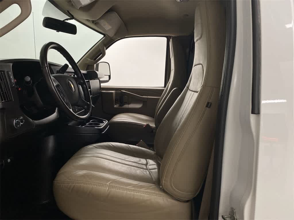 2023 Chevrolet Express 2500 14