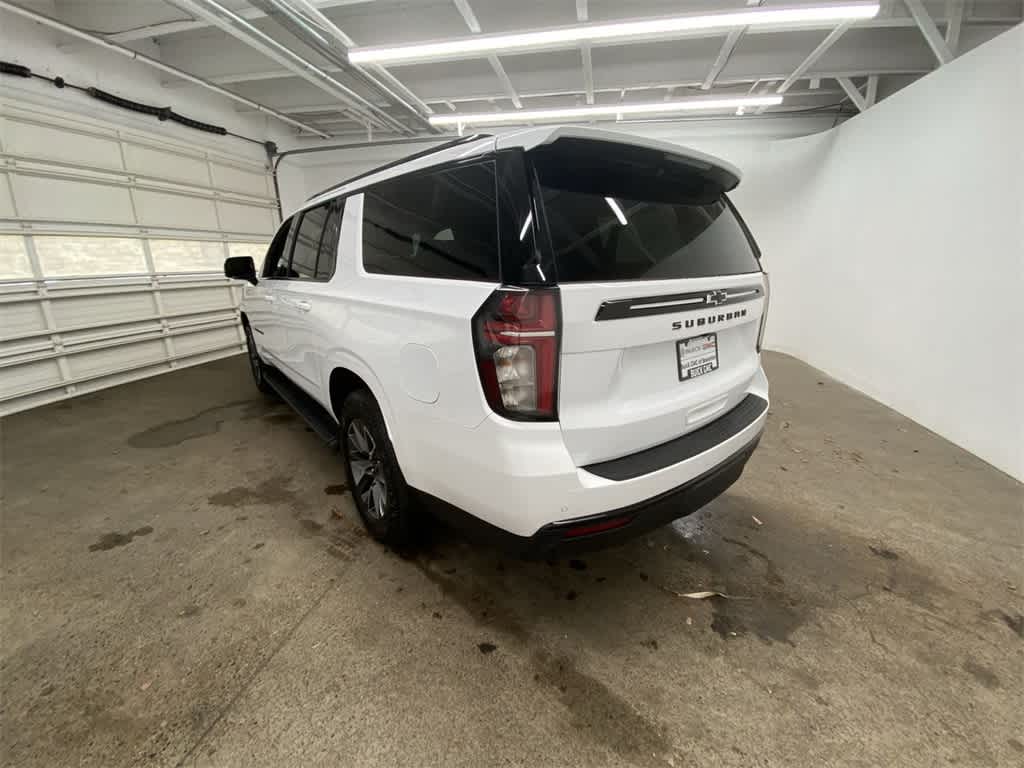 2024 Chevrolet Suburban Z71 4