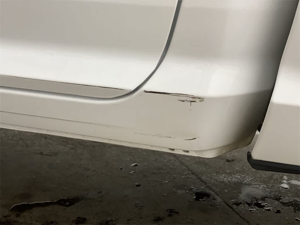 Thumbnail: 2024 RAM 1500 Classic - 32