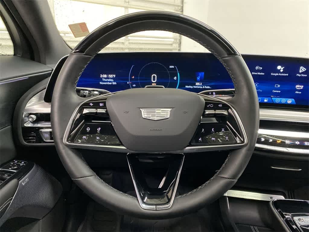 Thumbnail: 2025 Cadillac Lyriq - 22