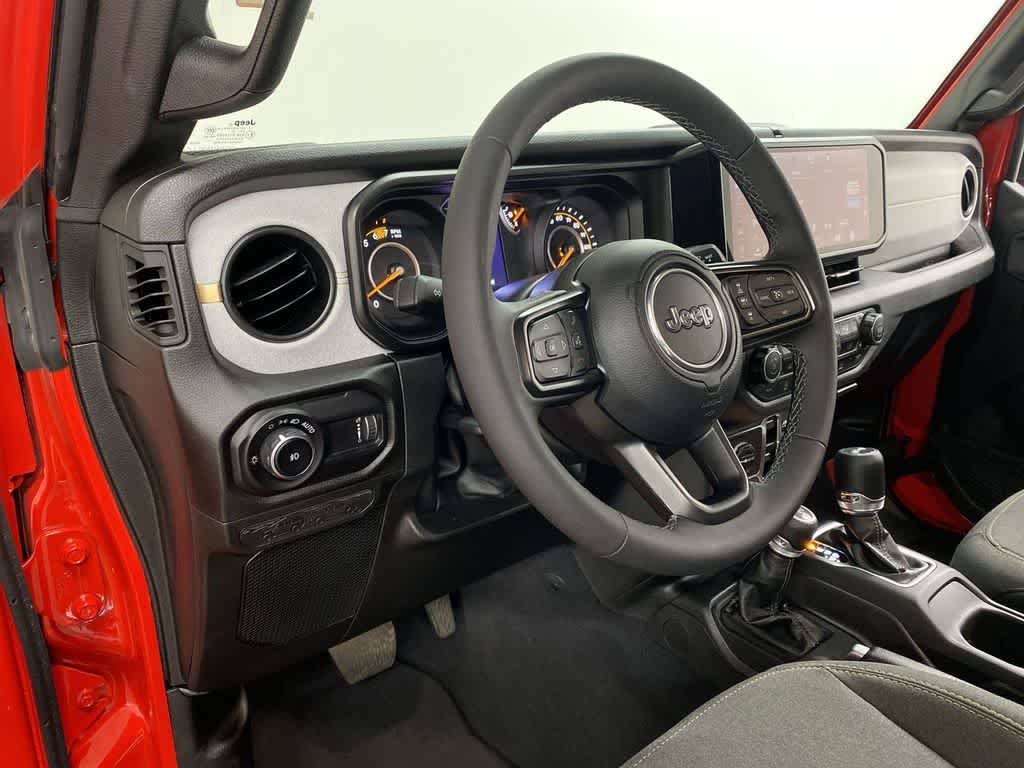 Thumbnail: 2025 Jeep Wrangler - 2