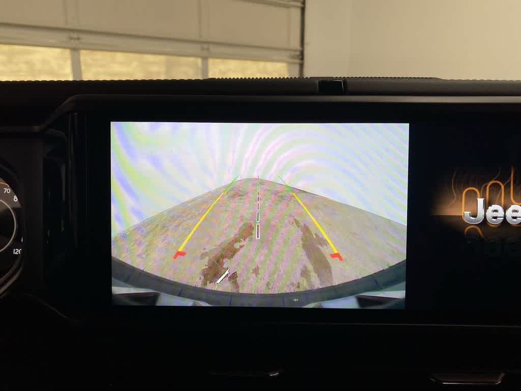 Thumbnail: 2025 Jeep Wrangler - 25