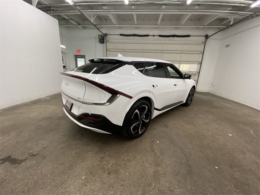 Thumbnail: 2023 Kia EV6 - 6