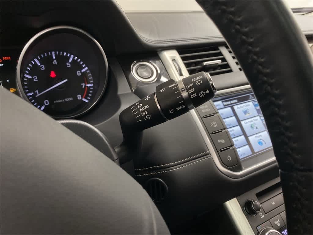 Thumbnail: 2014 Land Rover Range Rover Evoque - 25