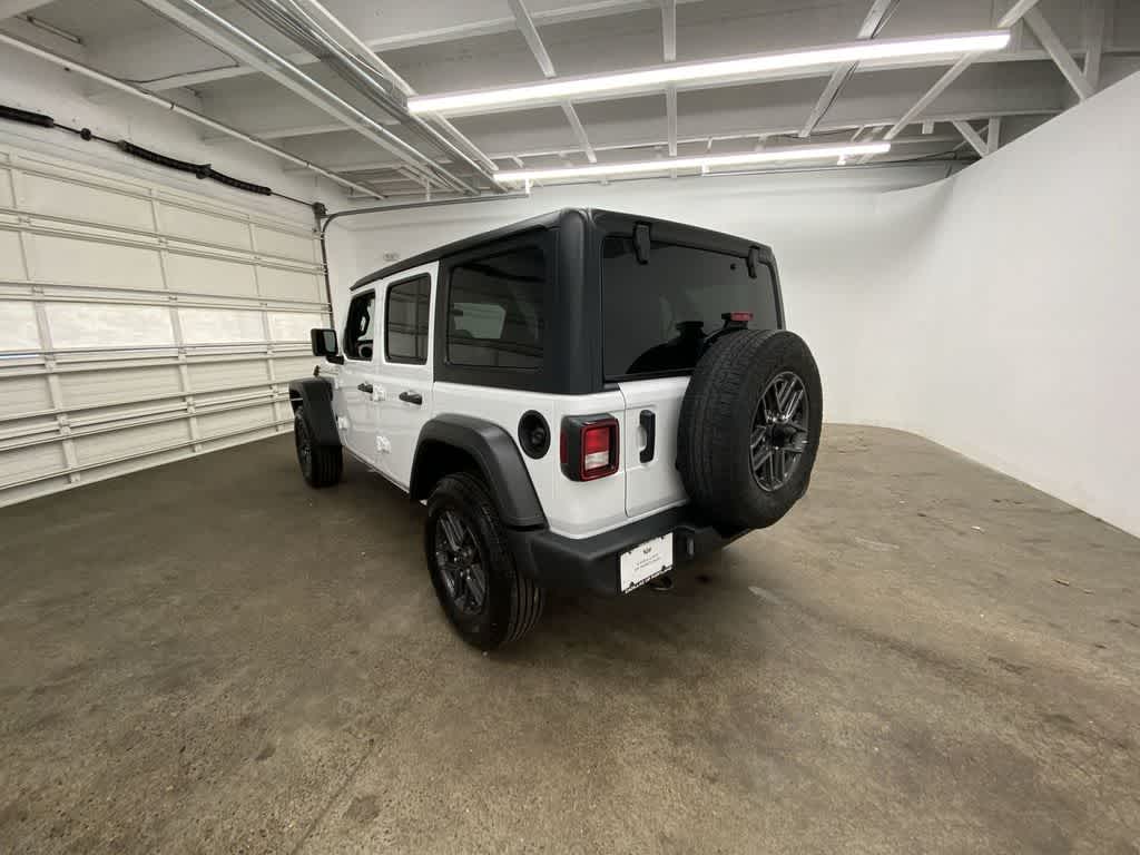 Thumbnail: 2025 Jeep Wrangler - 4