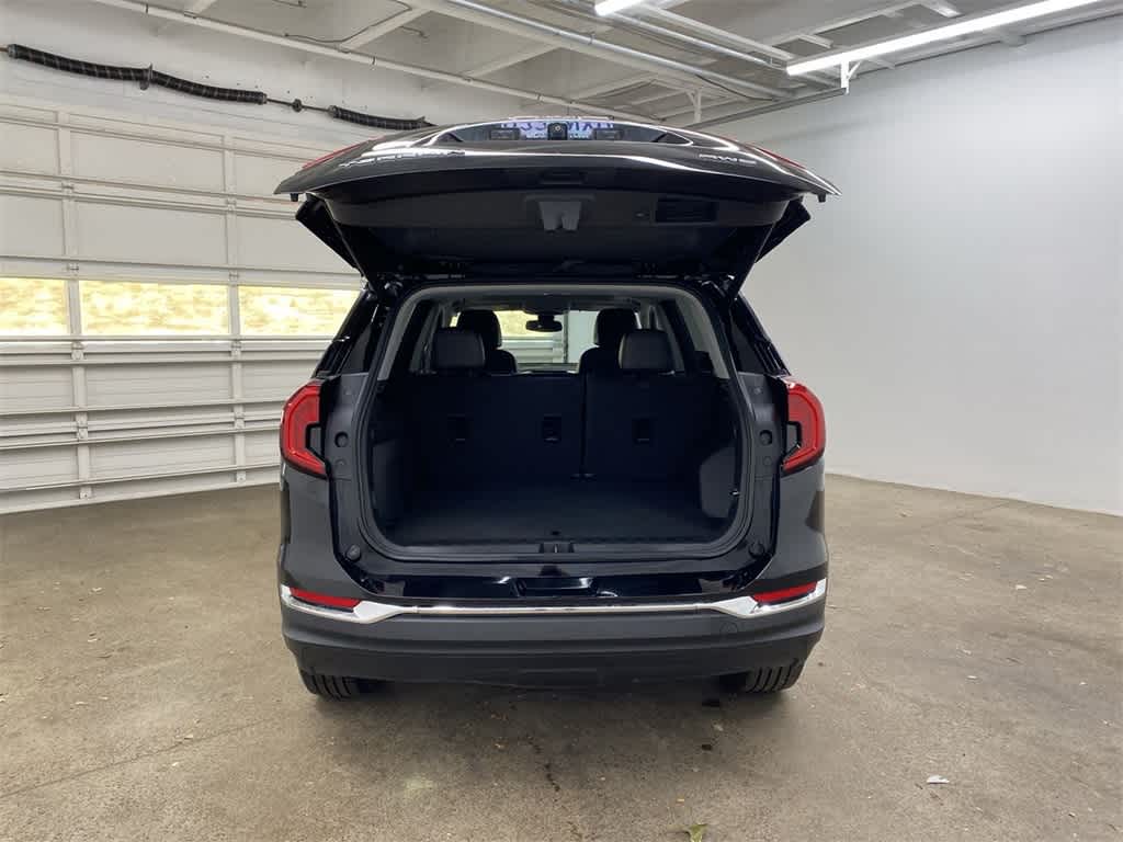 Thumbnail: 2022 GMC Terrain - 29