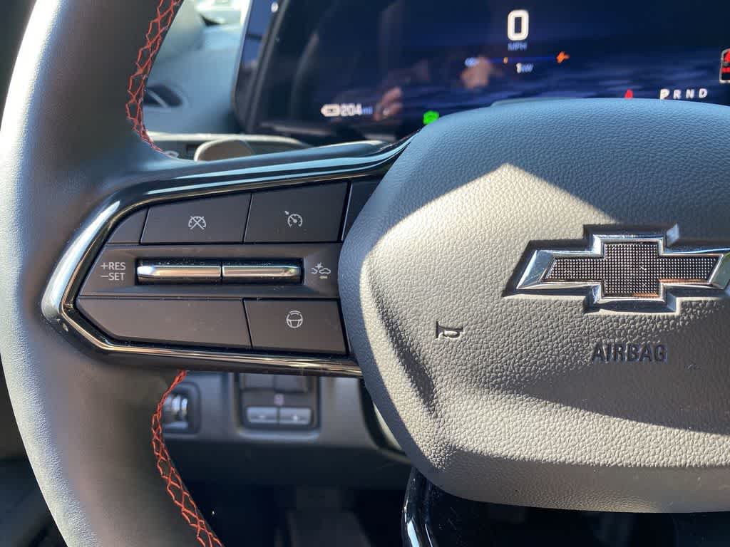 Thumbnail: 2025 Chevrolet Silverado EV - 20