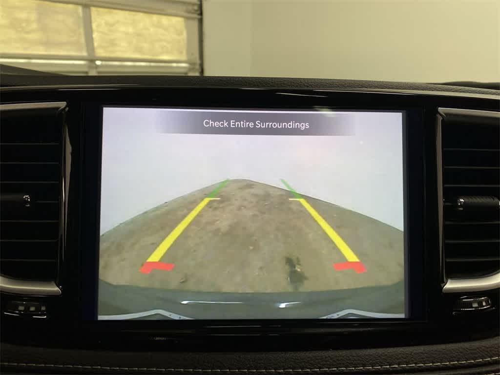 Thumbnail: 2023 Chrysler Pacifica - 26