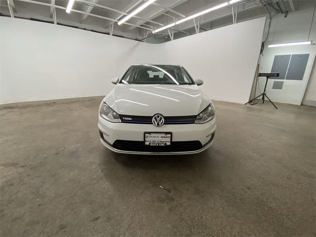 Thumbnail: 2016 Volkswagen e-Golf - 9