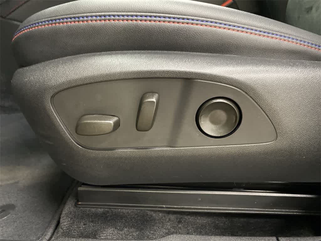 Thumbnail: 2024 Chevrolet Blazer EV - 16